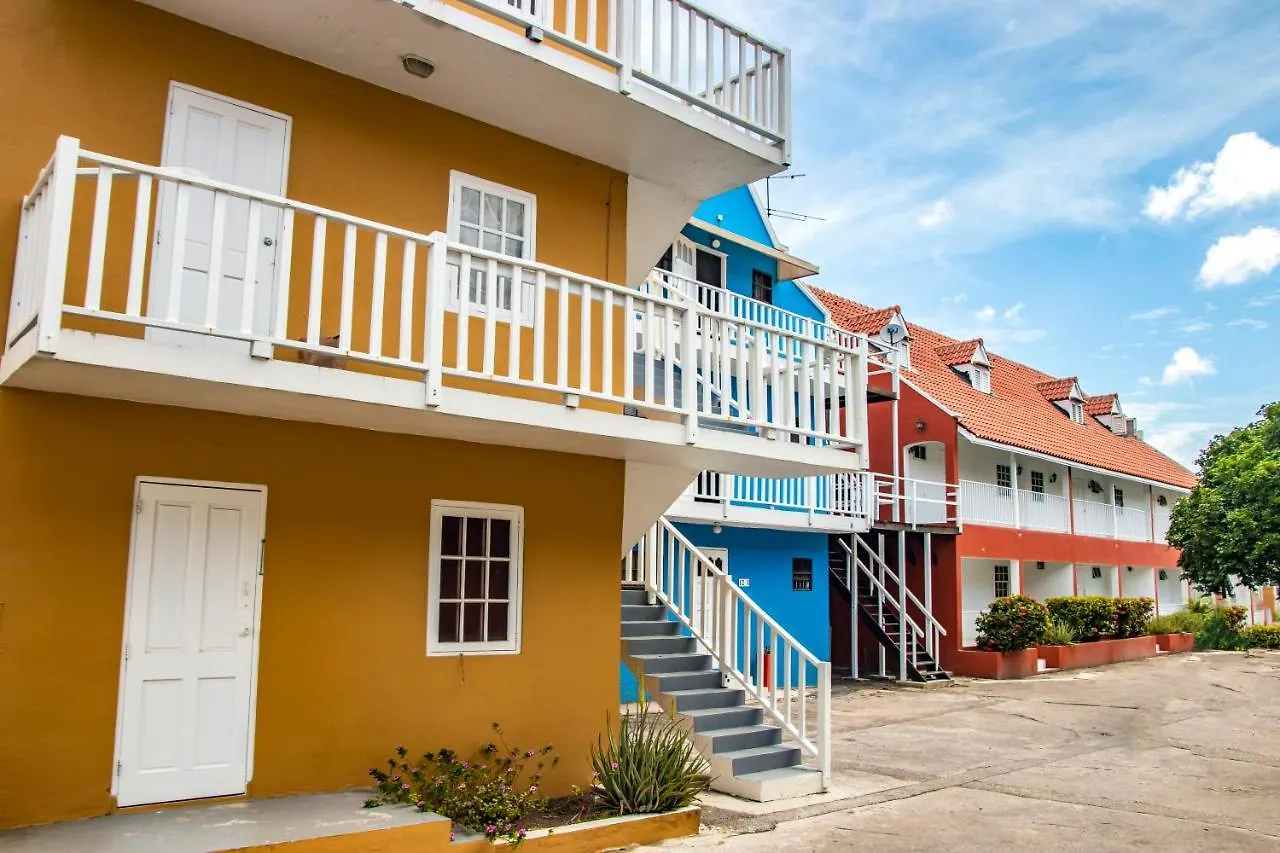 Citylife Apartments Willemstad - 3 Bedroom Apartment - J